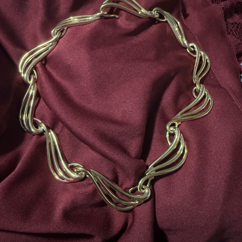 Vintage Chunky Goldtone Wave Link Collar Choker 1980s Runway